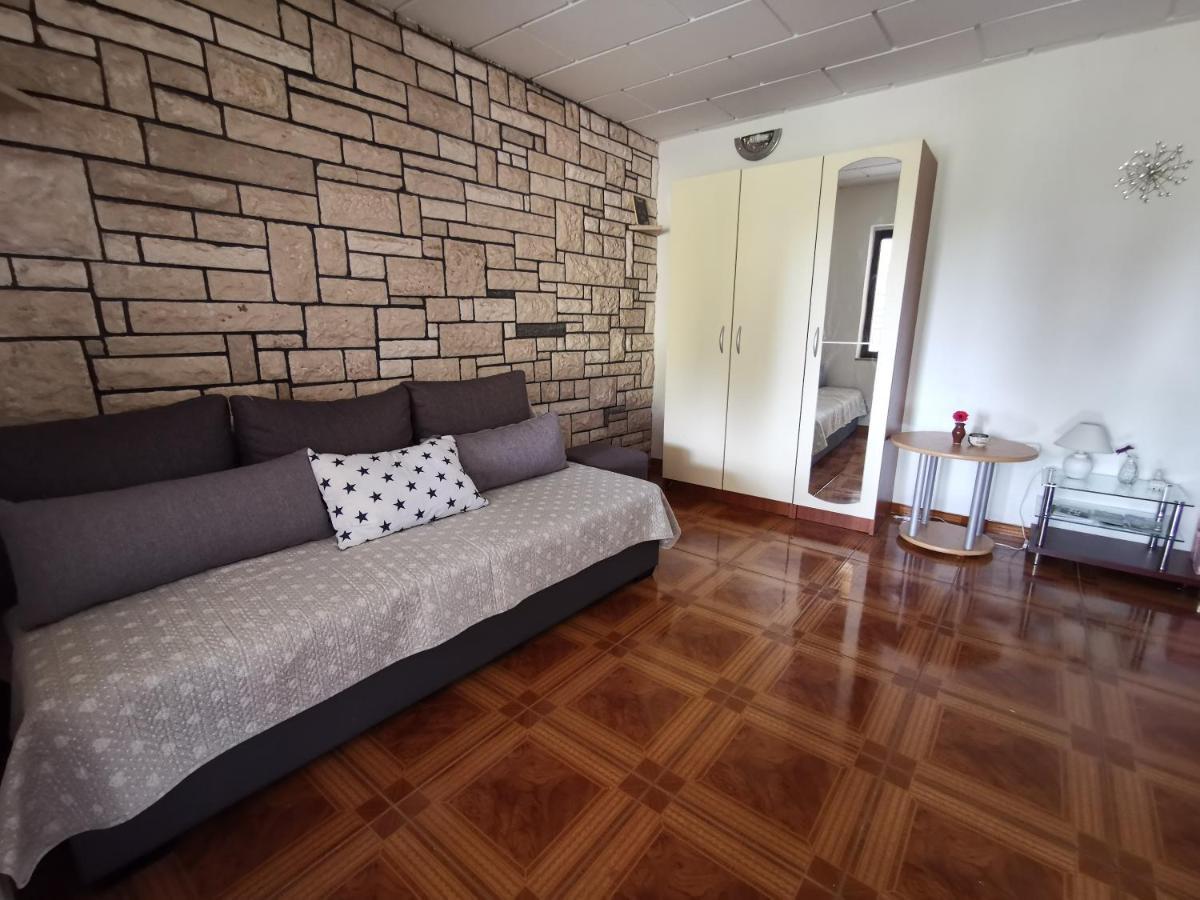 Apartmani Koin Medulin Luaran gambar