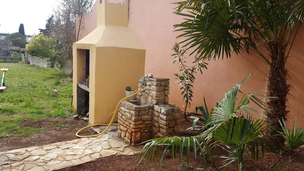 Apartmani Koin Medulin Luaran gambar