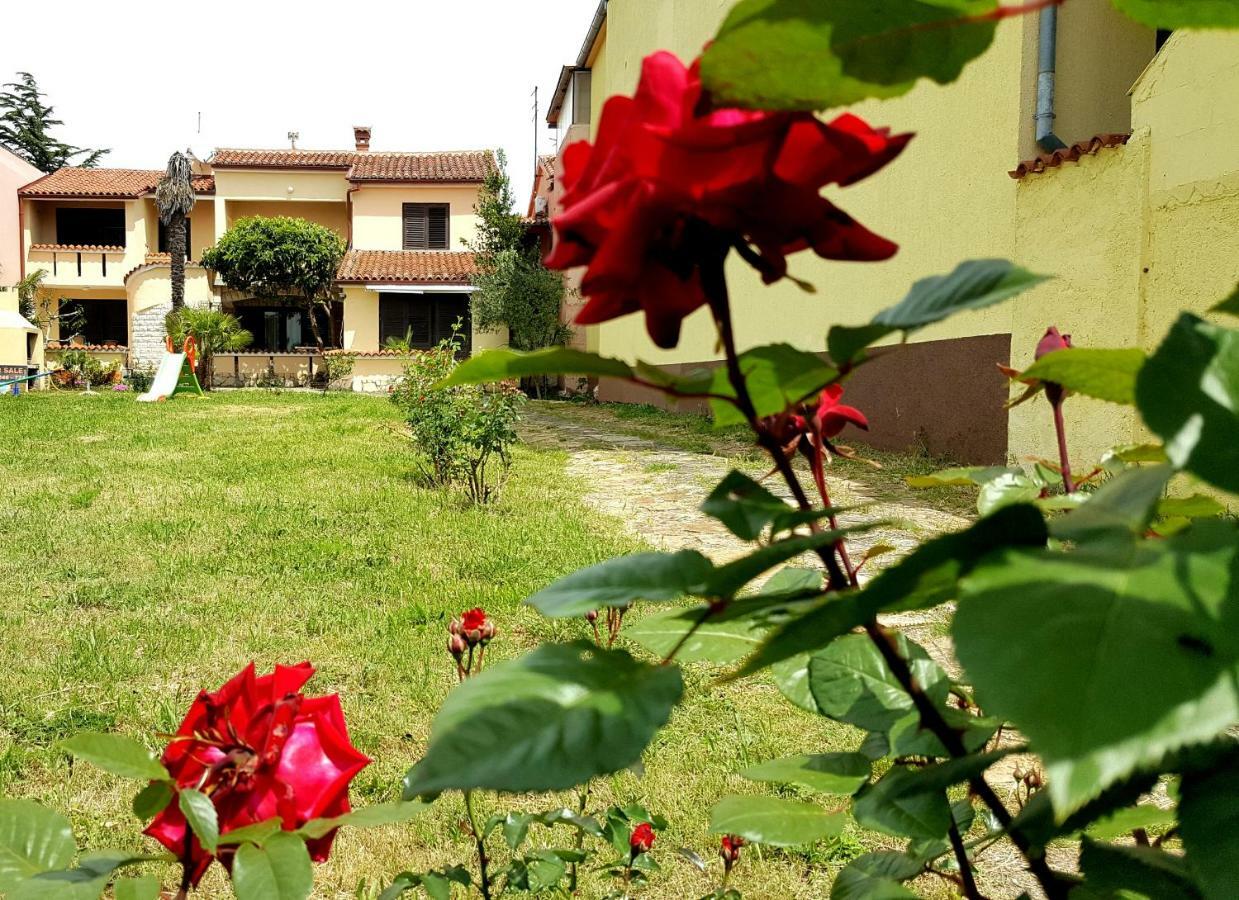 Apartmani Koin Medulin Luaran gambar